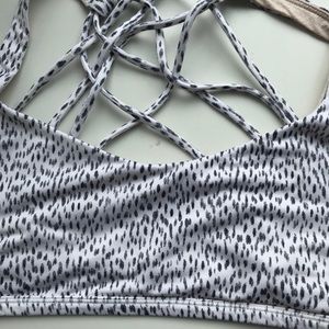 Lululemon Free to be Wild